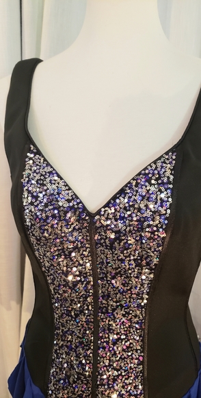 NWT Johnathan Kayne Sequin Ruffled Prom Dress - Picture 3 of 8